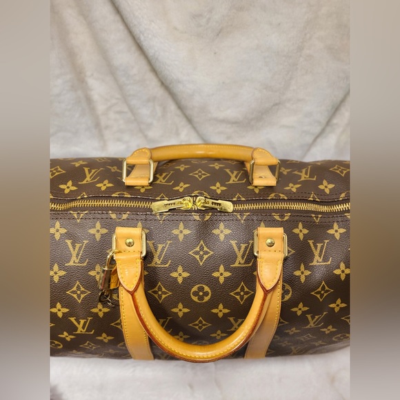 Authentic Louis Vuitton Keepall 50 luggage travel duffel bag - Picture 16 of 16